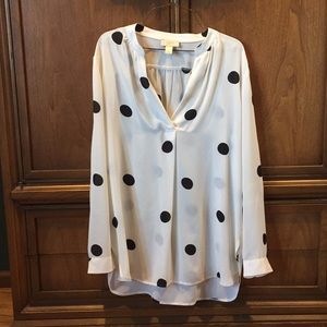 Large scale polka dots!